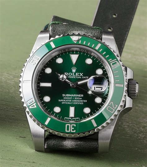 decompressieklep rolex|Rolex 116610LV Hulk Submariner Reference Guide .